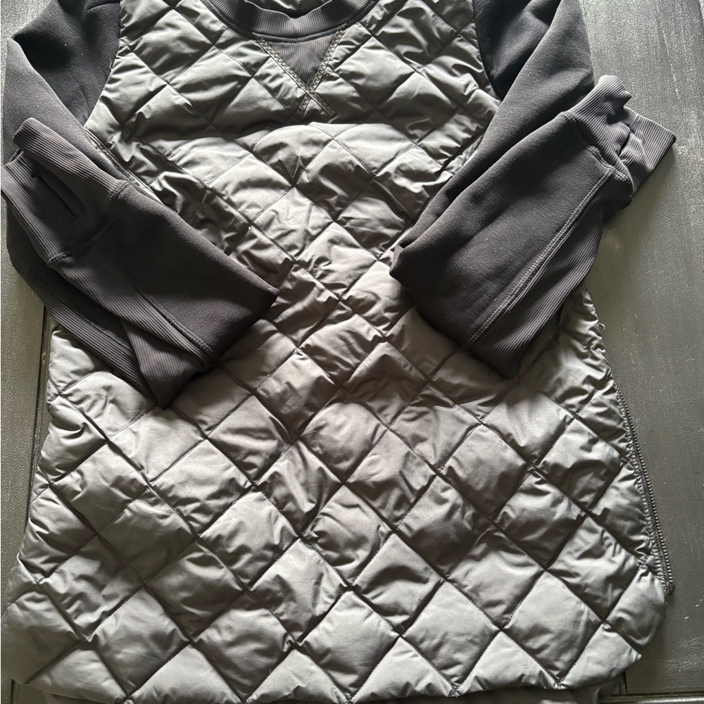 Lululemon sweater